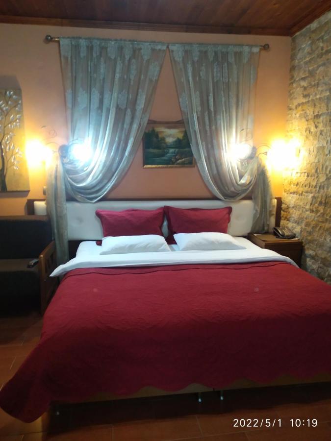 Apartamento Xenonas Platia Káto Loutrákion Exterior foto