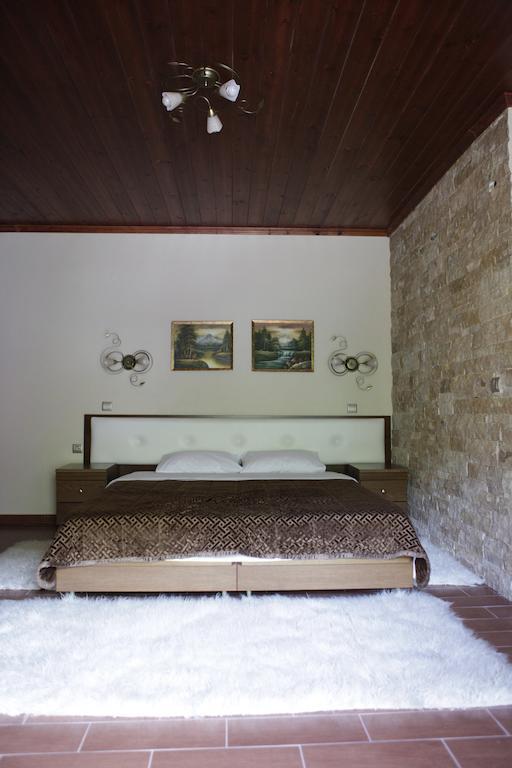 Apartamento Xenonas Platia Káto Loutrákion Exterior foto