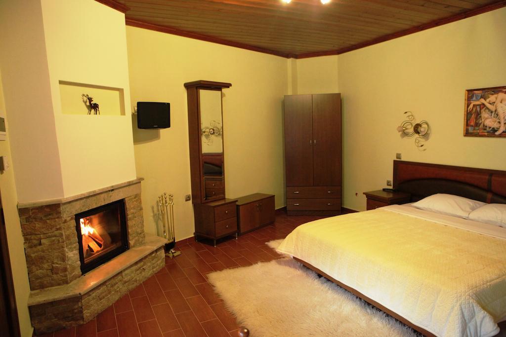 Apartamento Xenonas Platia Káto Loutrákion Exterior foto
